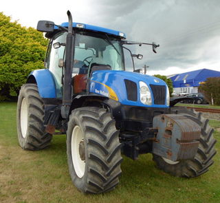 New Holland T6050 Supersteer