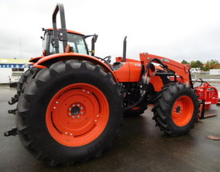 Kubota M9540